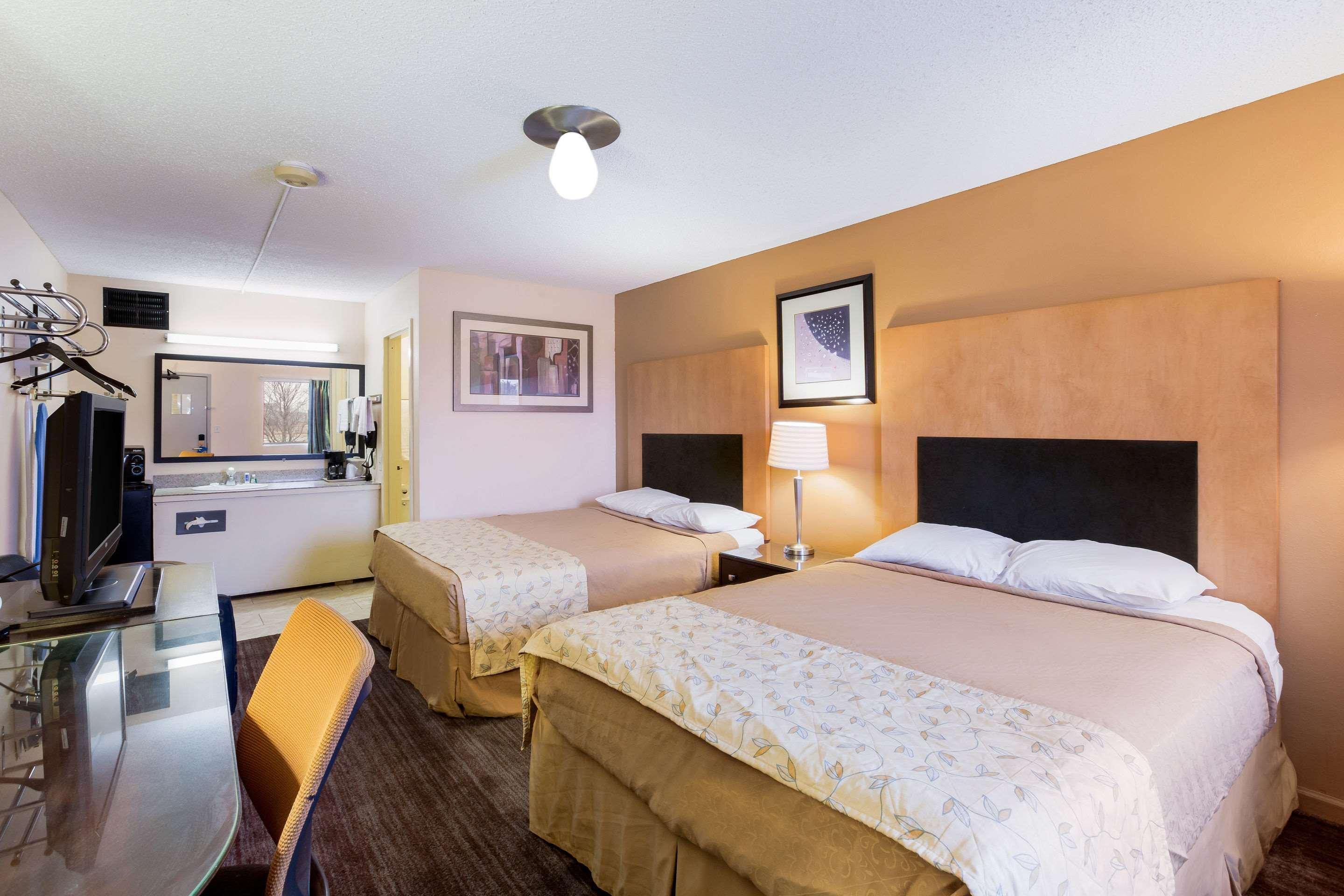 Rodeway Inn Sergeant Bluff - Sioux City Dış mekan fotoğraf