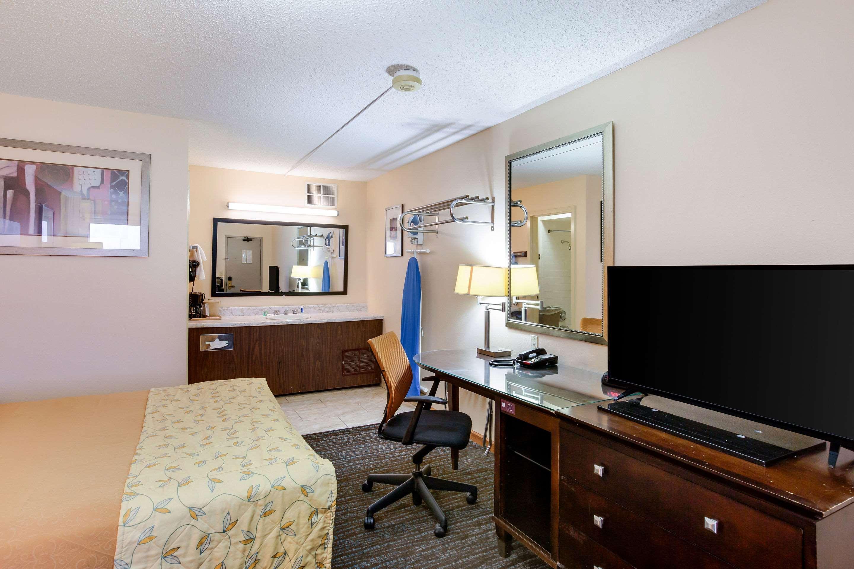 Rodeway Inn Sergeant Bluff - Sioux City Dış mekan fotoğraf