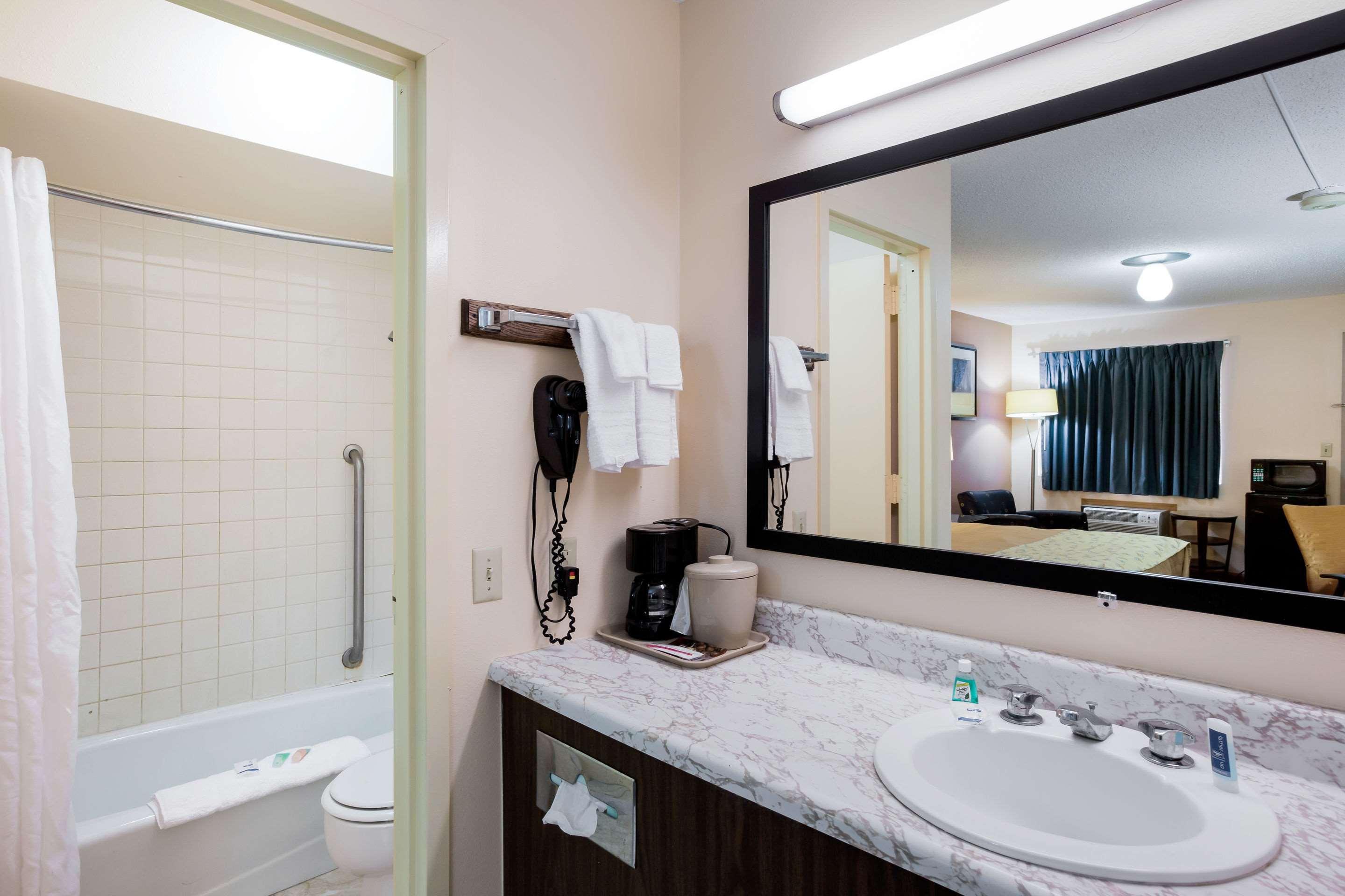 Rodeway Inn Sergeant Bluff - Sioux City Dış mekan fotoğraf